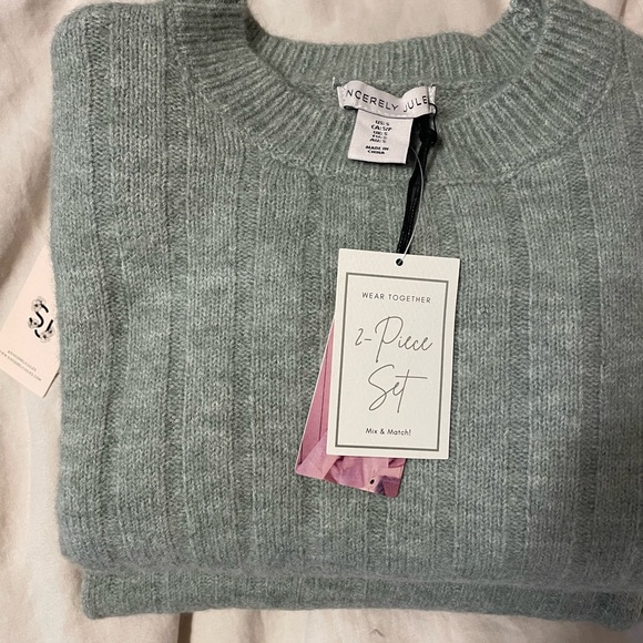 Sincerely Jules Ribbed Lounge Set - Picture 2 of 5